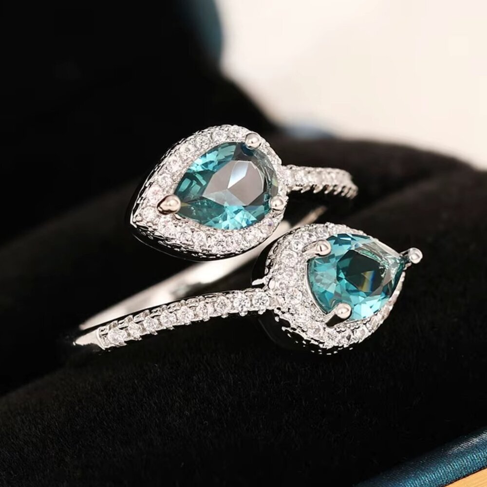 NEW 14k White Gold Pear Cut Diamond Ring Tear Drop Adjustable Resizable Ring - Picture 6 of 6
